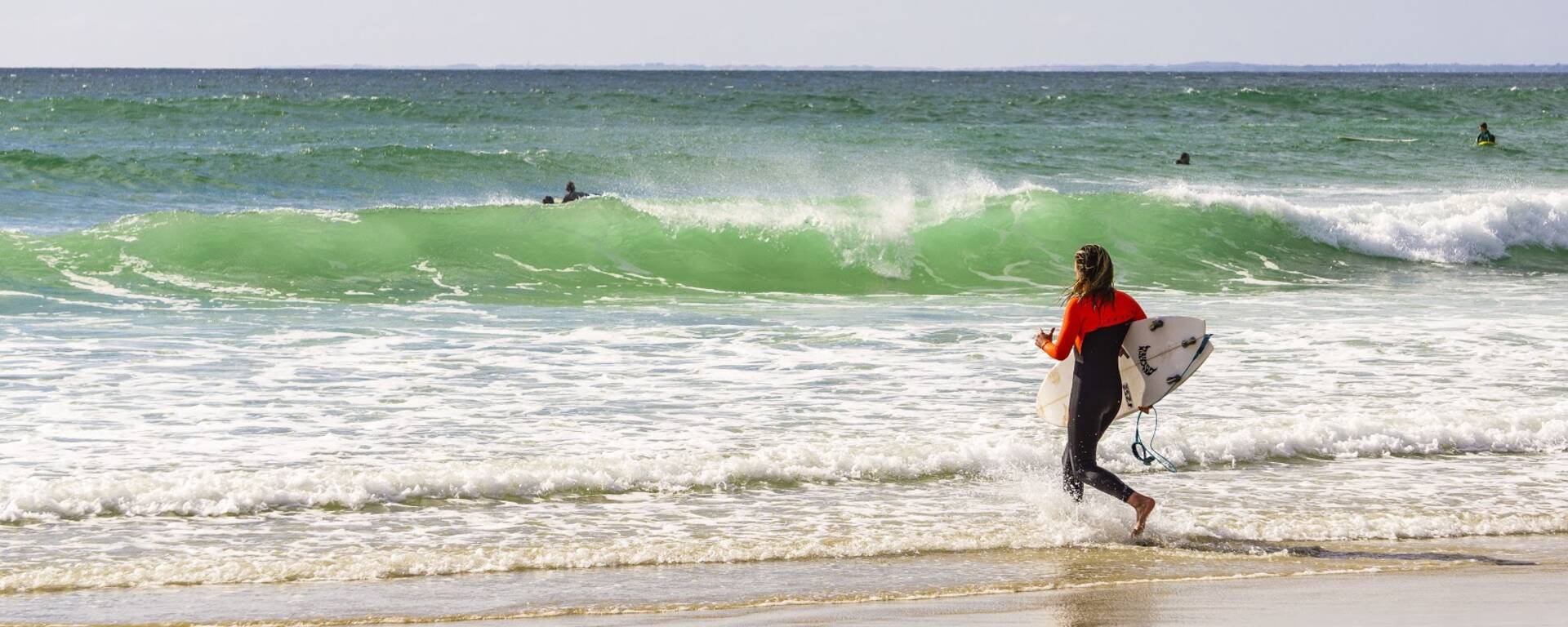 Go ! Go ! Go ! Pour une session d'enfer à la Pointe de la Torche. © E. CLÉRET