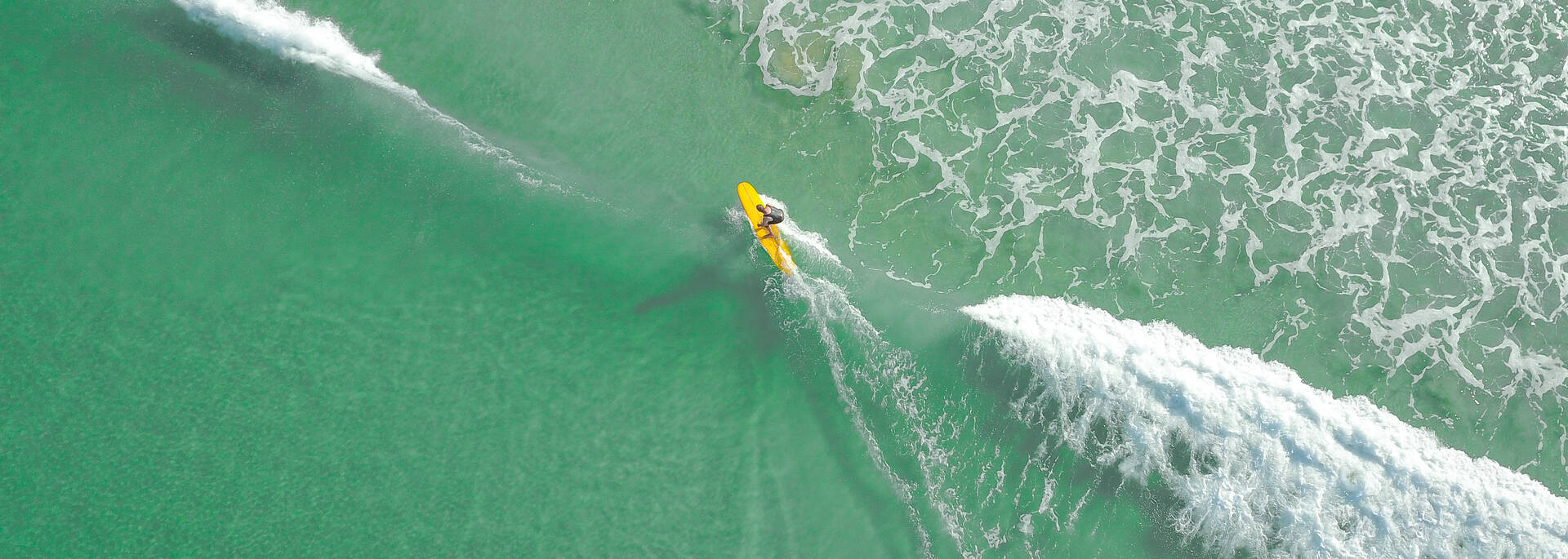 Prendre un cours de surf à Tréguennec © F Coisy