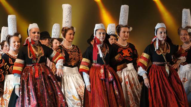 Fête des brodeuses, Pont-l'Abbé ©E.Cléret