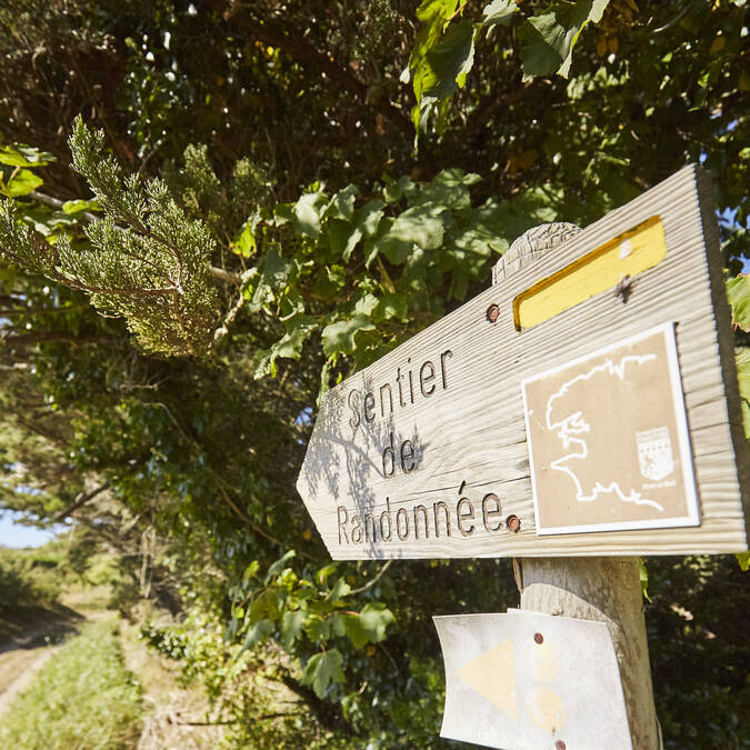 Panneau signalétique de randonnée © A Lamoureux